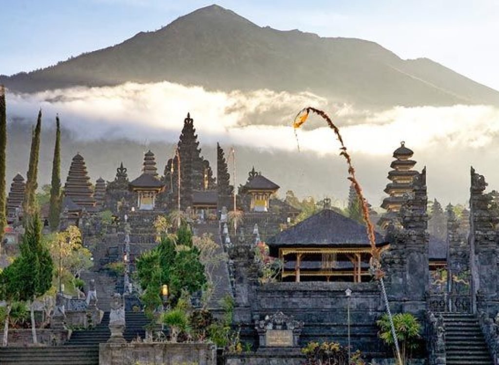 besakih temple2